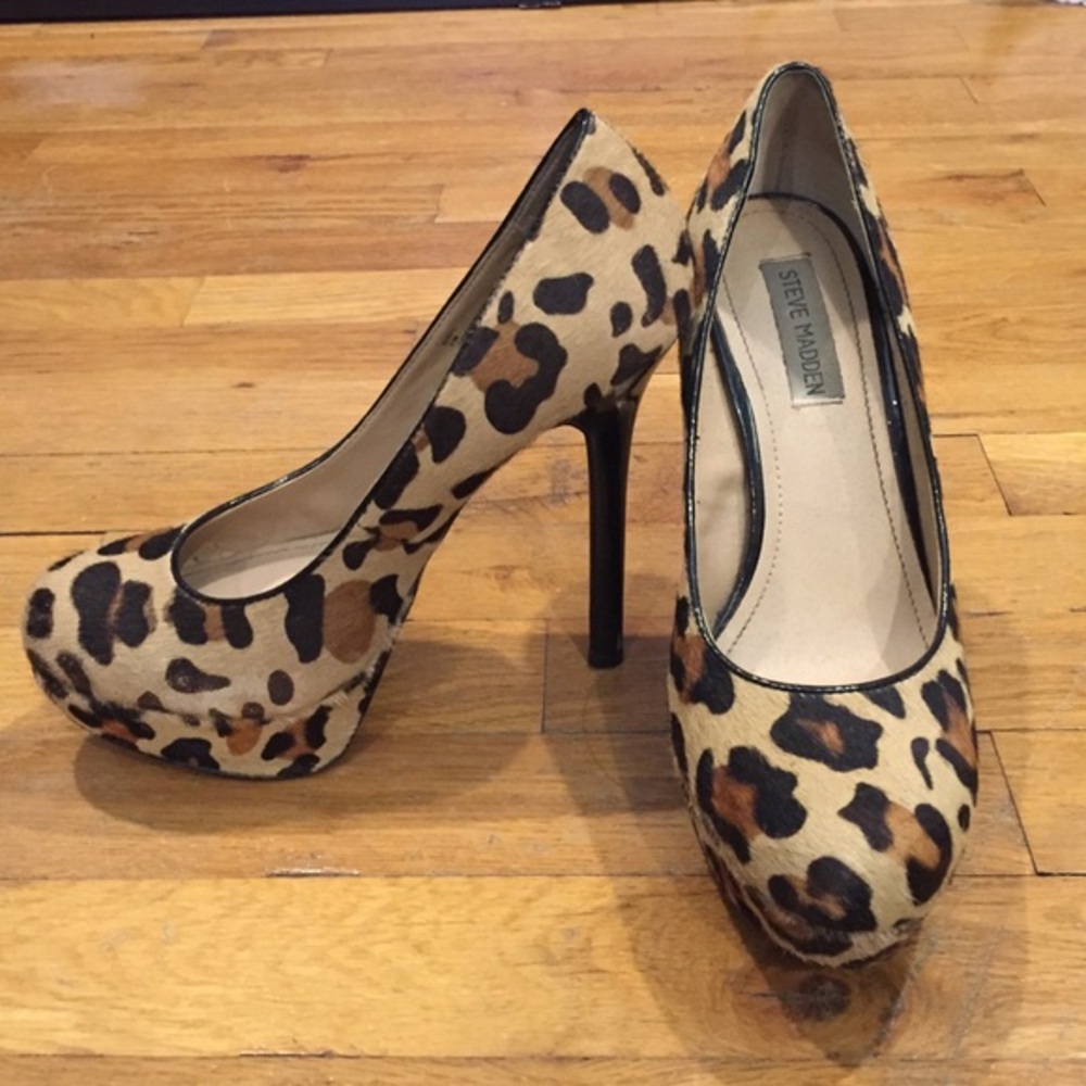 Steve Madden Real Fur heels size 8.5